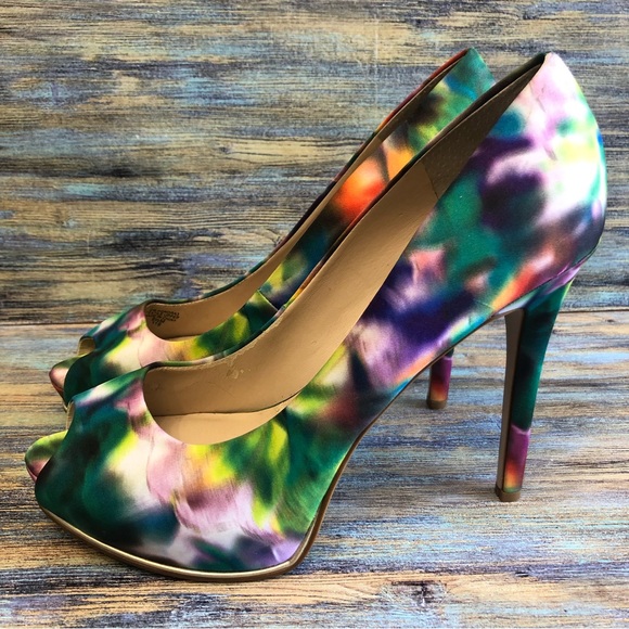 Guess Honora3 Womens Stilettos Peep Toes Multicolor Textile Uppers Size 8.5 - Picture 8 of 13